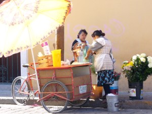 the peach monja cart