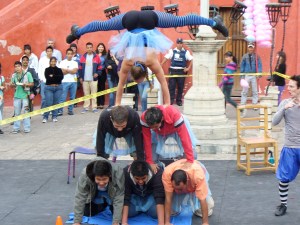 Cervantino Festival in Guanajuato: life in Mexico is really a giant balancing act
